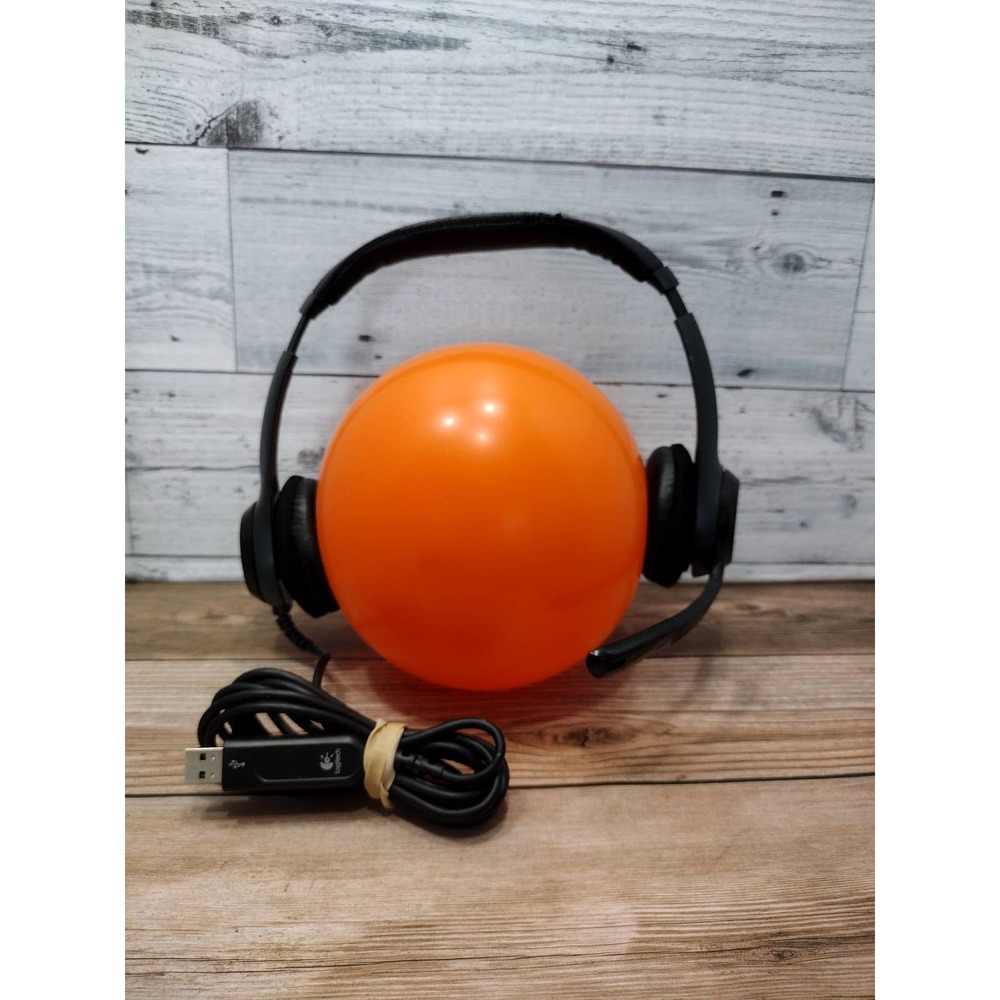 Logitech Clear Chat Pro USB Headset! On Ear! Good Condition. Retail $83!